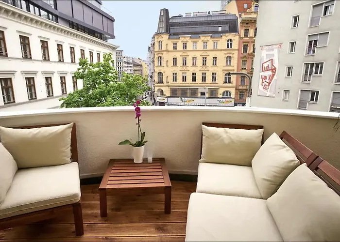 Balcony Oasis Operastreet